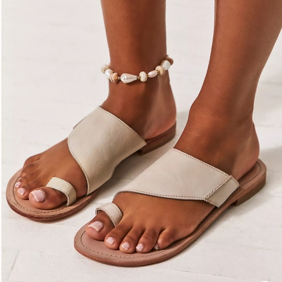 NWOT! Free People Sandals - Picture 1 of 12